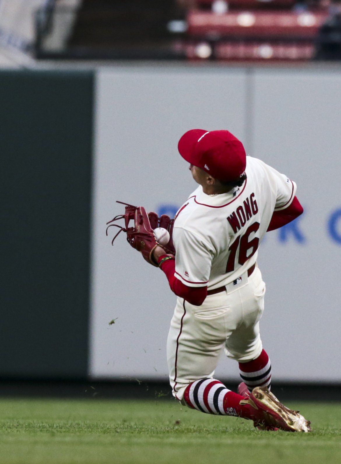 Cardinals duel Pirates